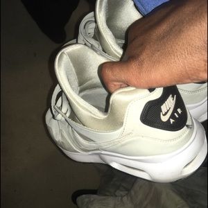 Cream Nike air prime